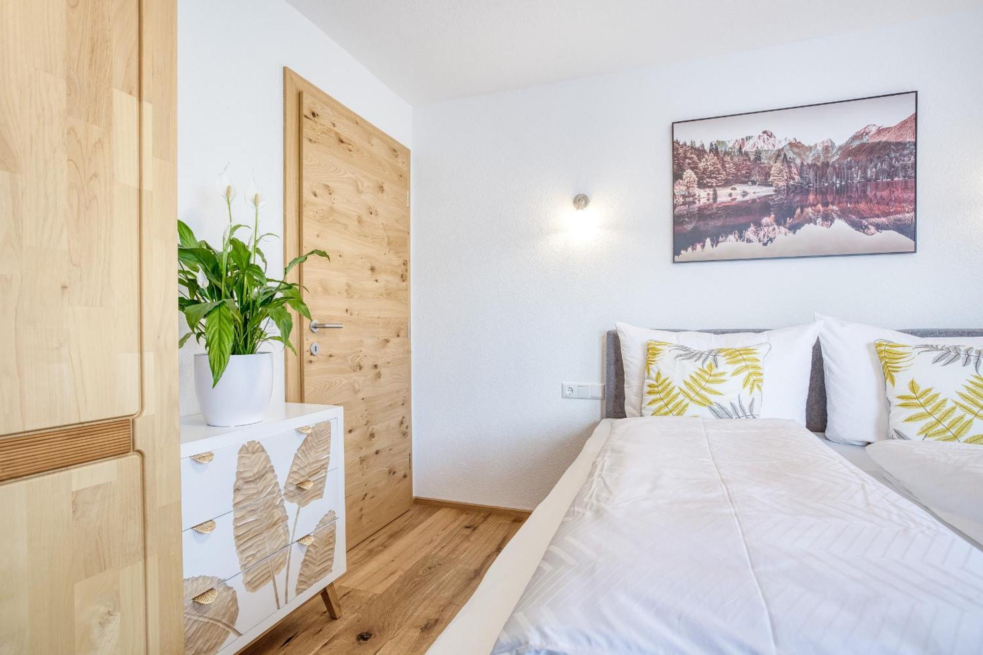 Chill Out Apartments ランデック エクステリア 写真